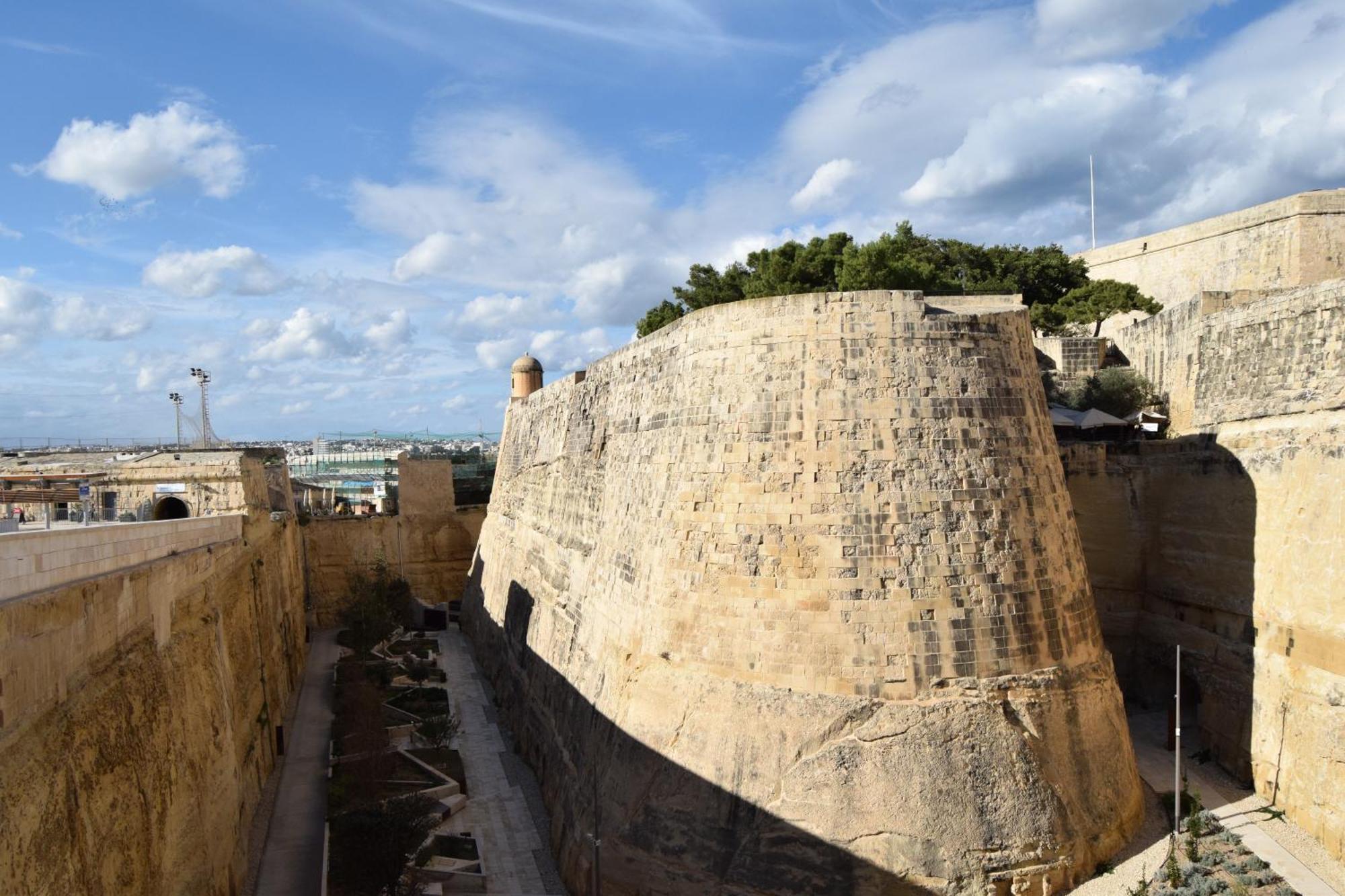 Comfortable 1Br Home With Maltese Balcony In Valletta By 360 Estates Exterior foto